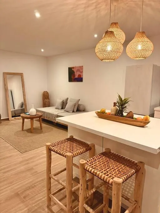 Vaneia : Vue Mer Panoramique Depuis Un Duplex D'Exception Bouillante Apartament